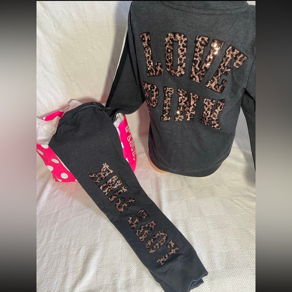 PINK Victoria's Secret Black Sequin Letter Jogger Set - Picture 7 of 8